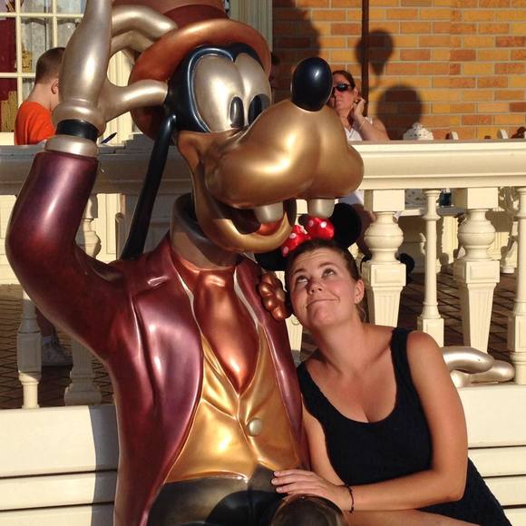 Meet your Posher, Melissa - Picture 1 of 1